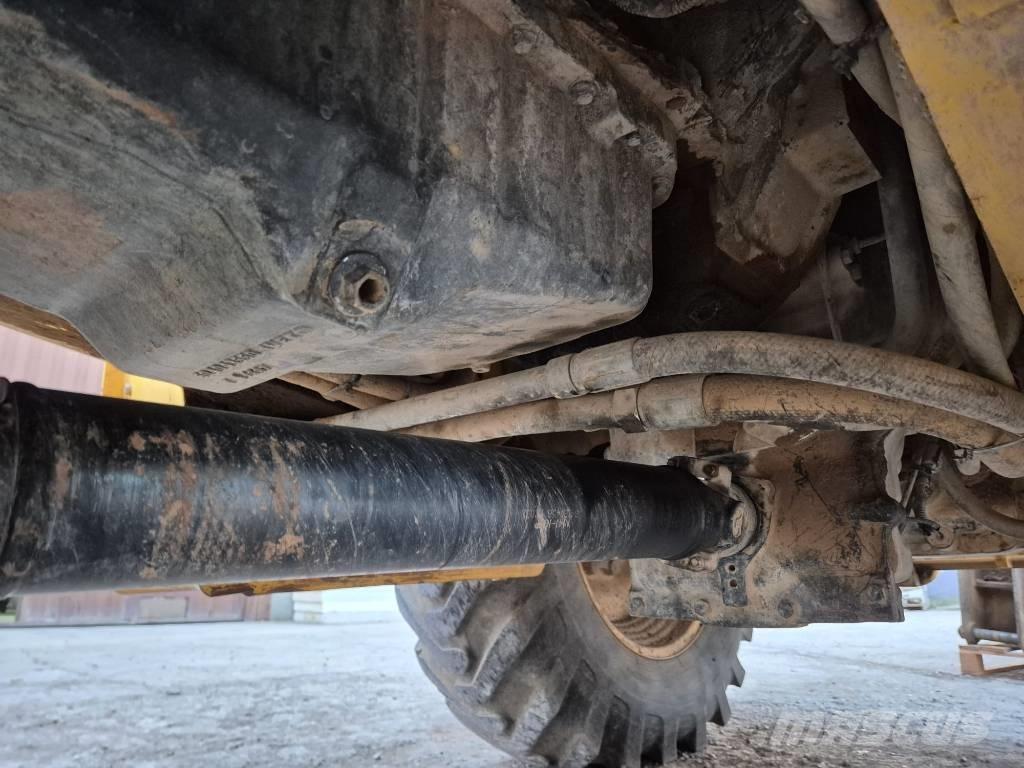 New Holland LB 110 B Rýpadlo-nakladače