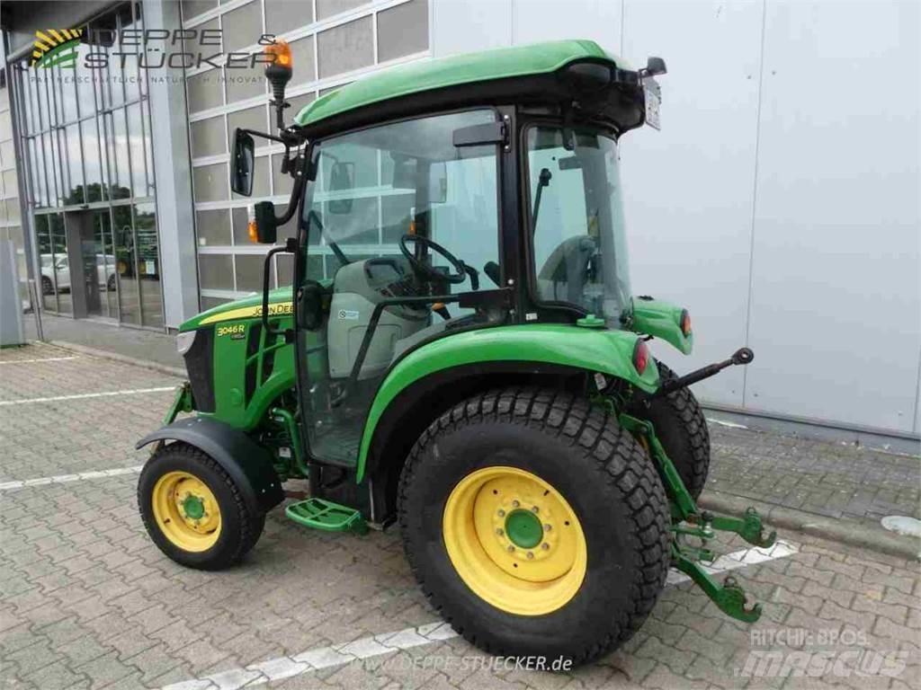 John Deere 3046R Kompaktné traktory