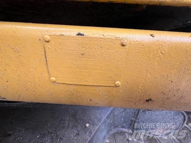 Komatsu PC 200 LC-6L Pásové rýpadlá