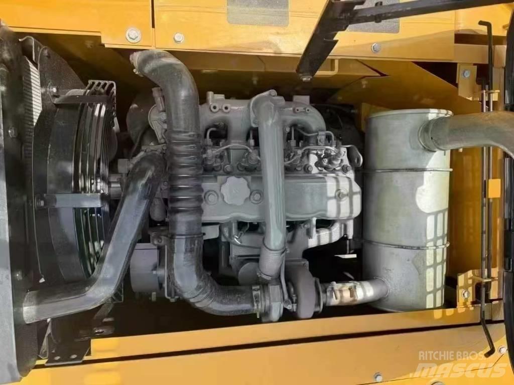 Sany SY 135 C Pásové rýpadlá