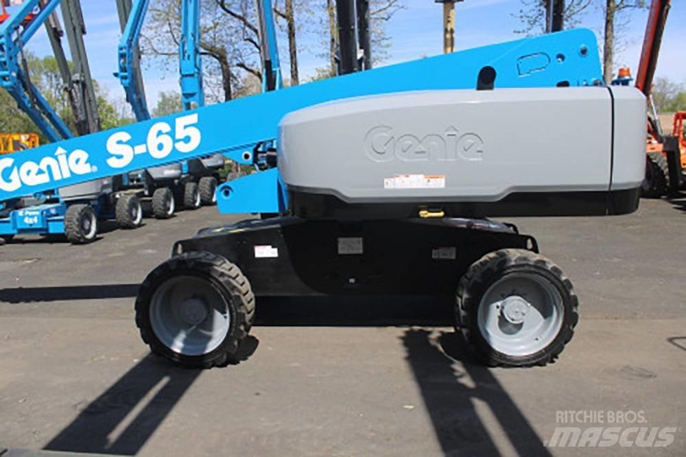 Genie S 65 Teleskopické plošiny
