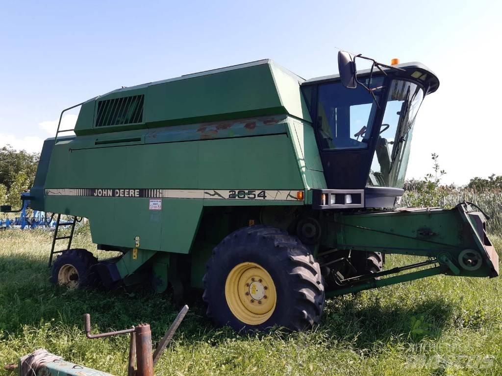 John Deere 2054 Kombinované zberacie stroje