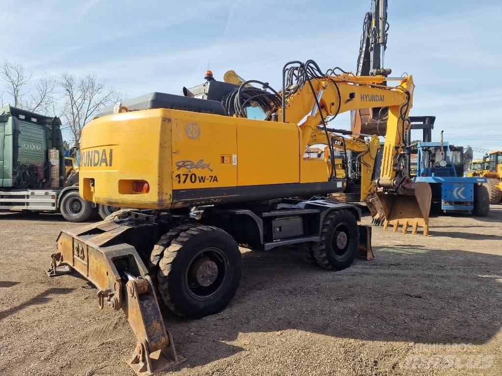 Hyundai R 170 W Kolesové rýpadlá