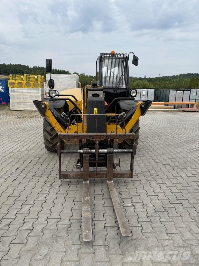 CAT TH 314 D Teleskopické manipulátory
