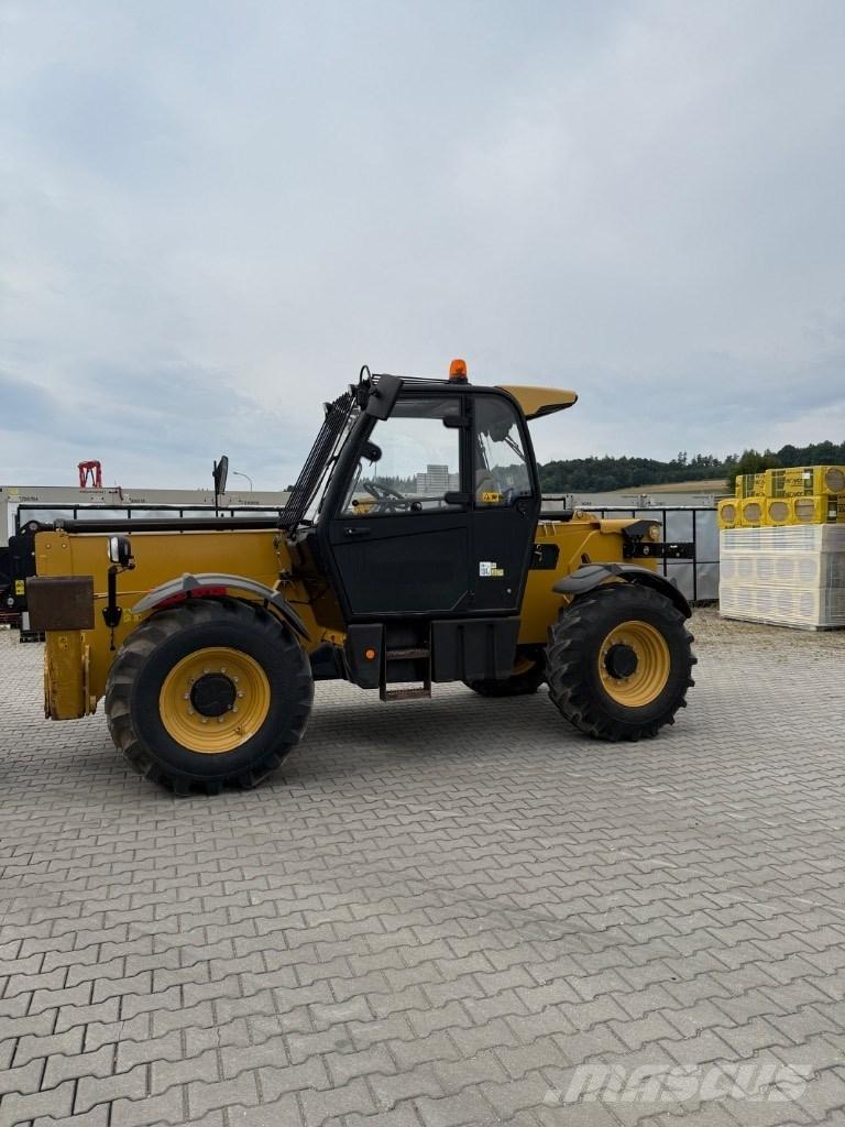 CAT TH 314 D Teleskopické manipulátory