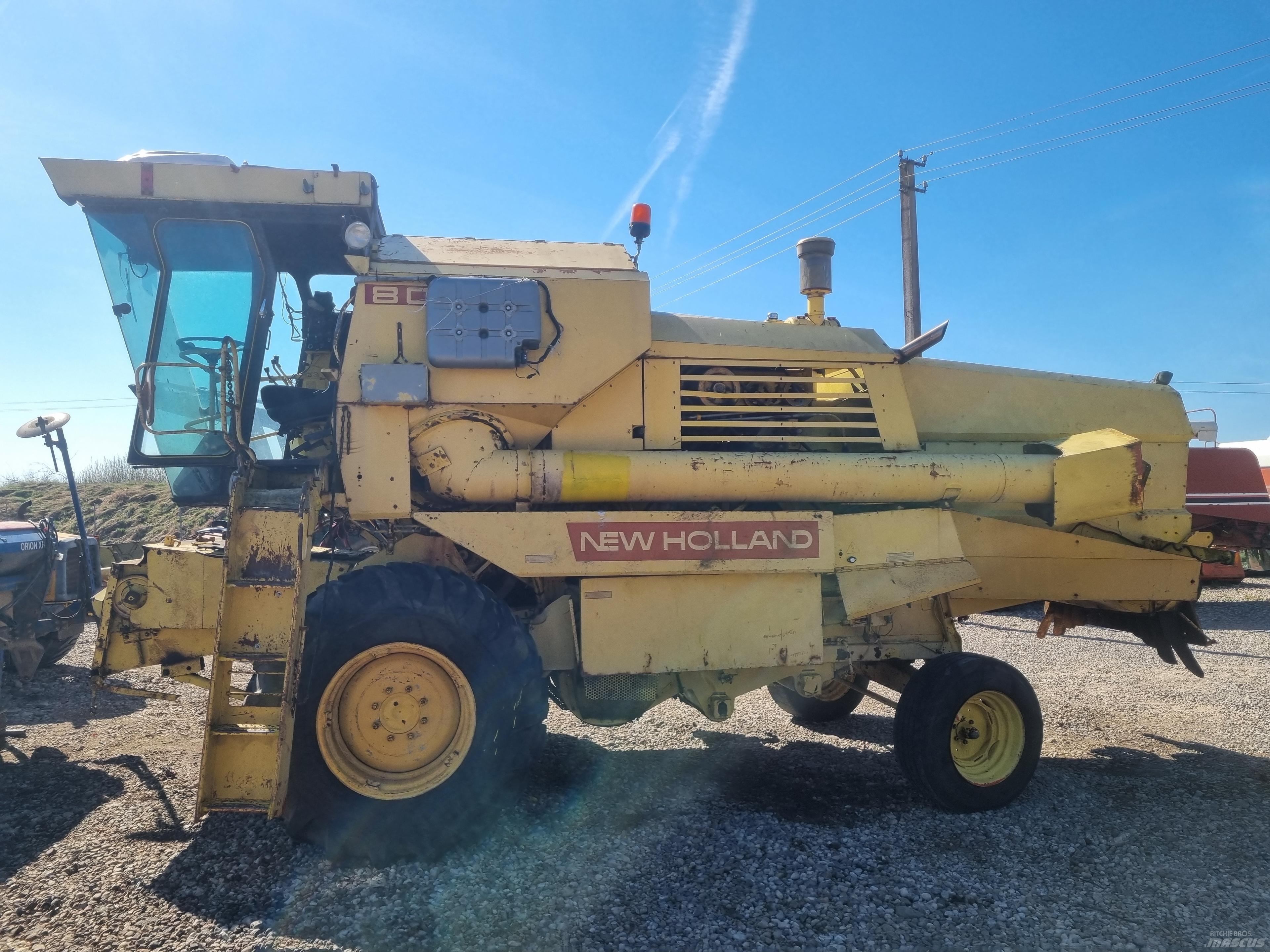 New Holland 8080 Kombinované zberacie stroje