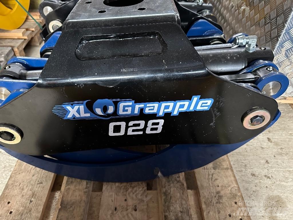  XL Grapple 028 Lodné háky