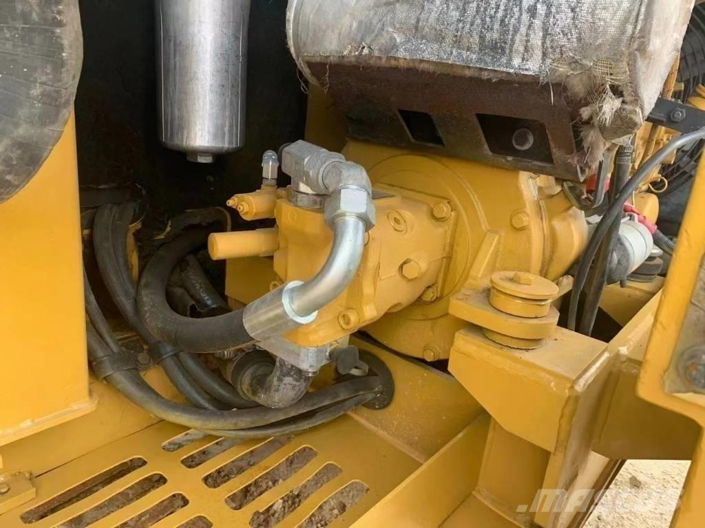 CAT 305.5 E CR Pásové rýpadlá