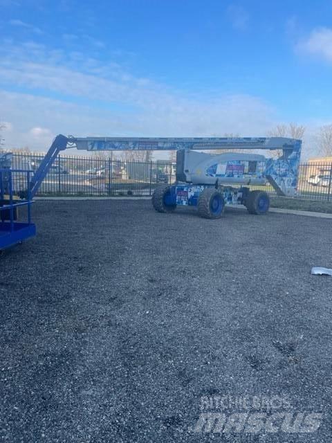JLG 800 AJ Teleskopické plošiny