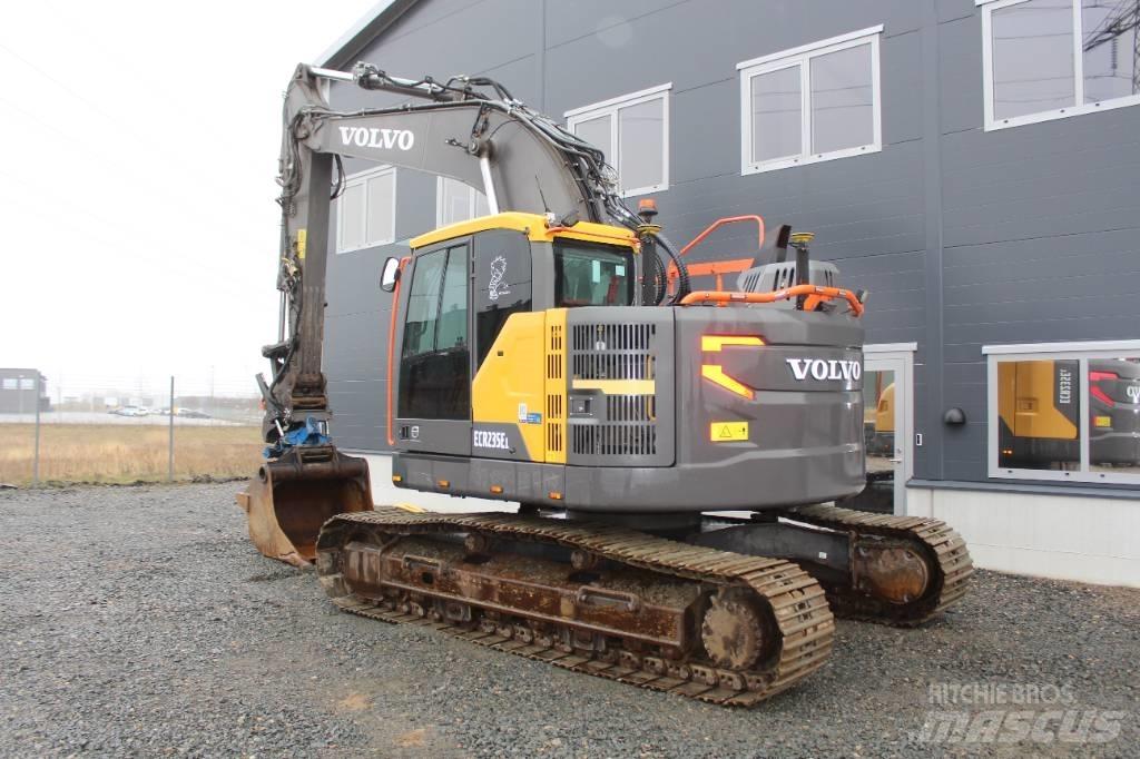 Volvo ECR 235 E Pásové rýpadlá