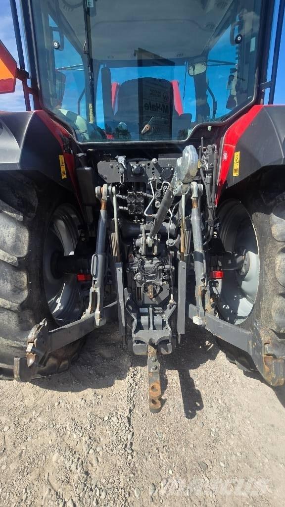 Massey Ferguson 5710 Traktory