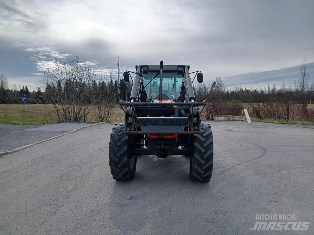Massey Ferguson 4255 Traktory