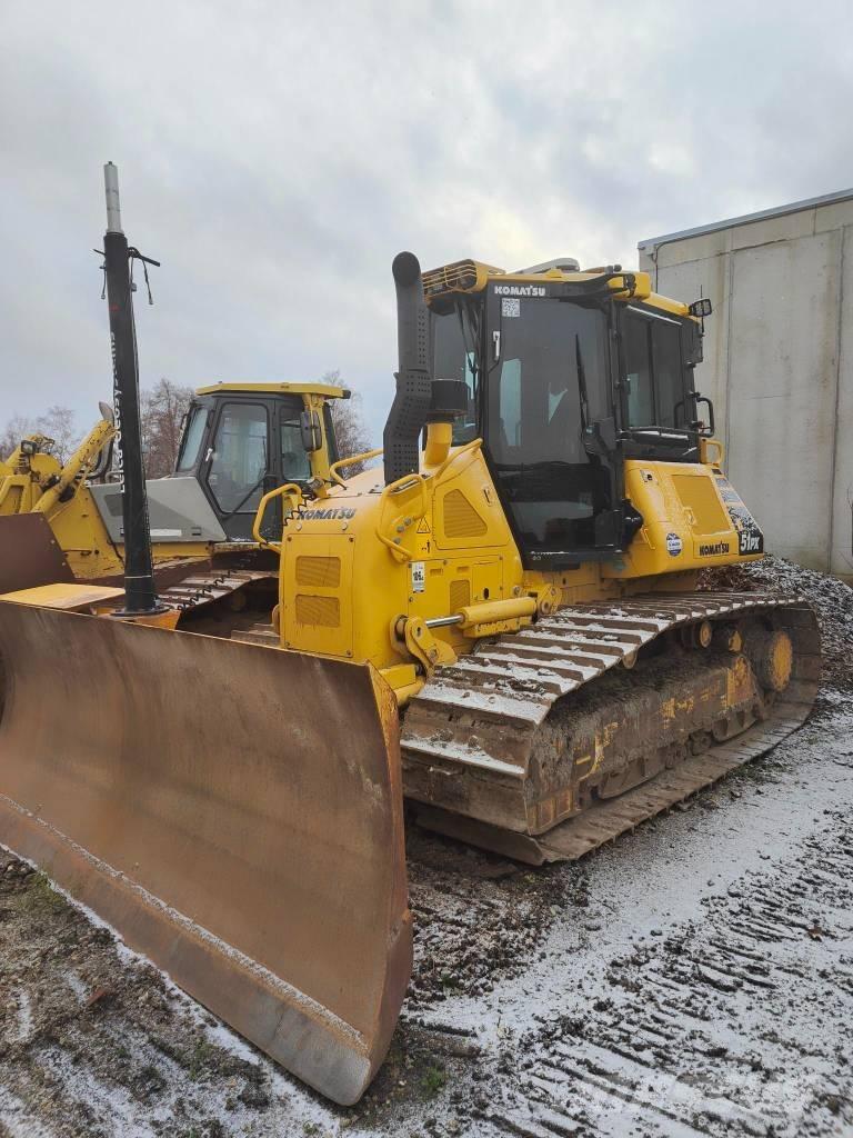 Komatsu D 51 PX-24 Pásové dozéry