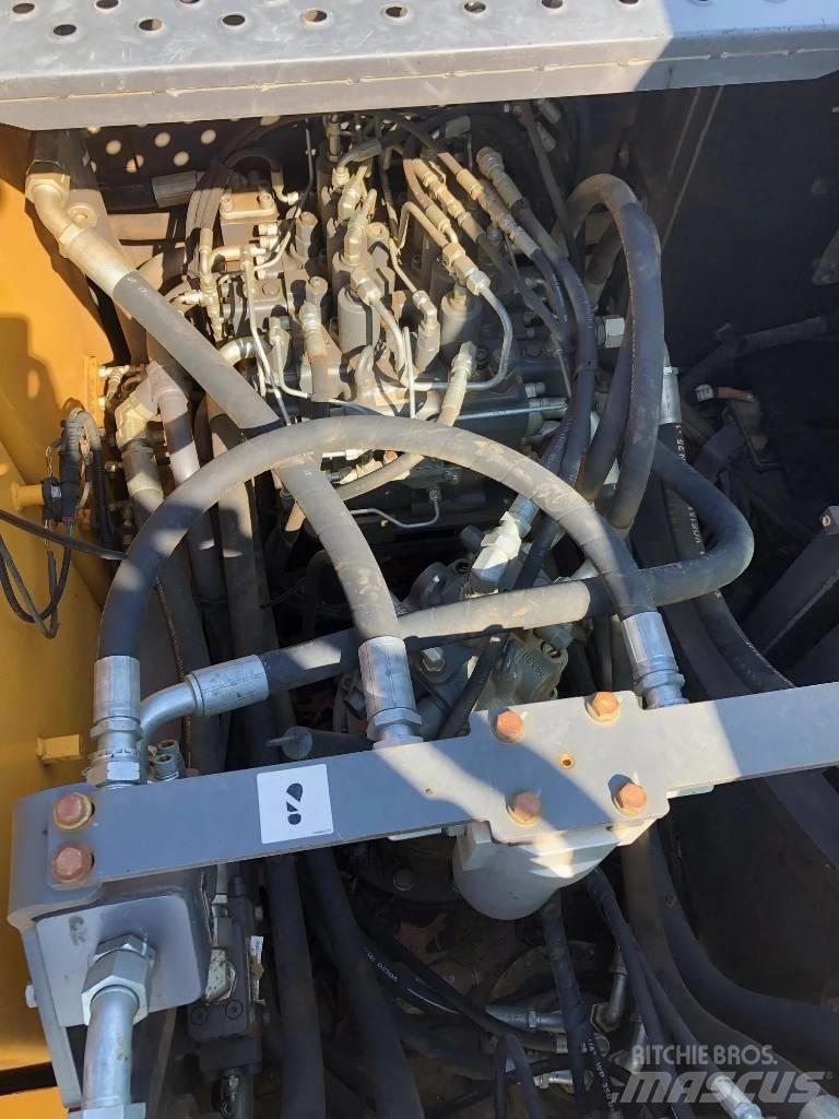 Volvo EC220EL Midi rýpadlá 7 t - 12 t