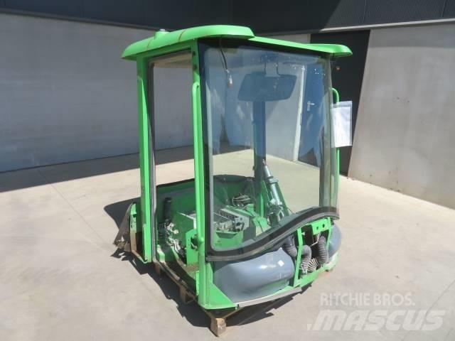 Volvo L30B / L35B Kabíny a interiér