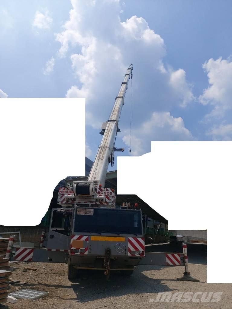 Demag AC 205 Univerzálne terénne žeriavy