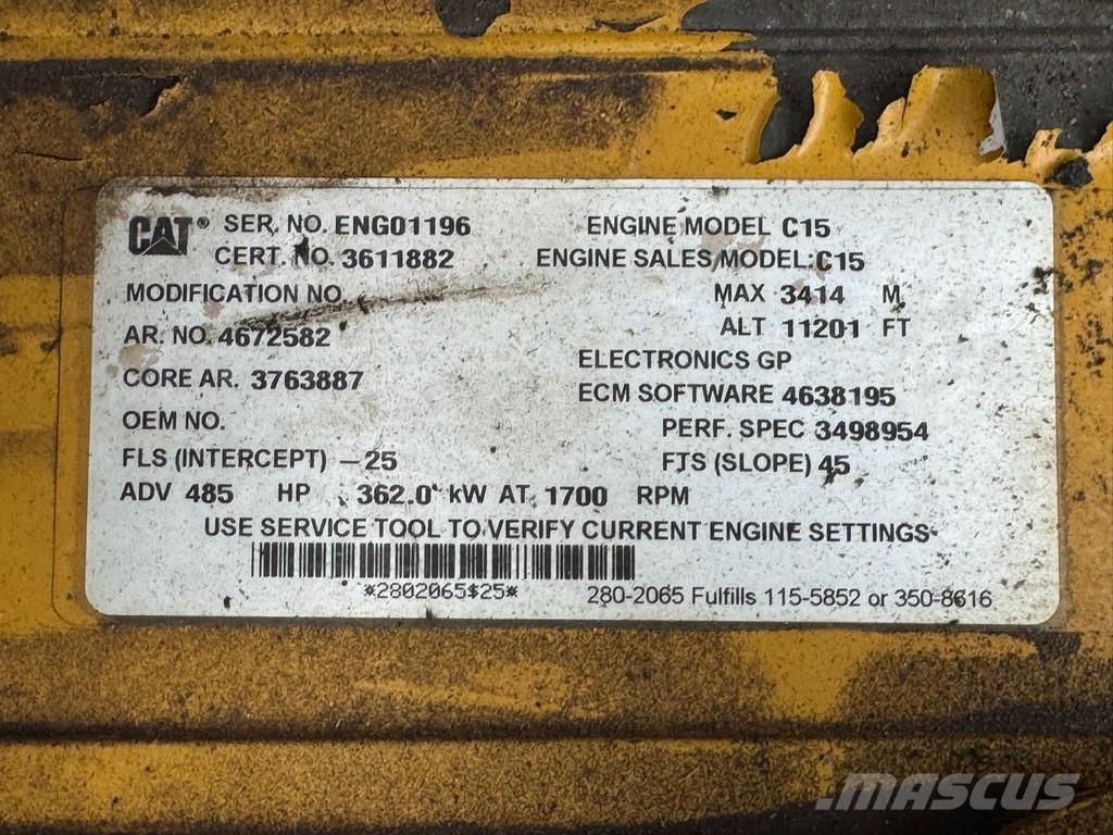 CAT 374FL Špeciálne bagre