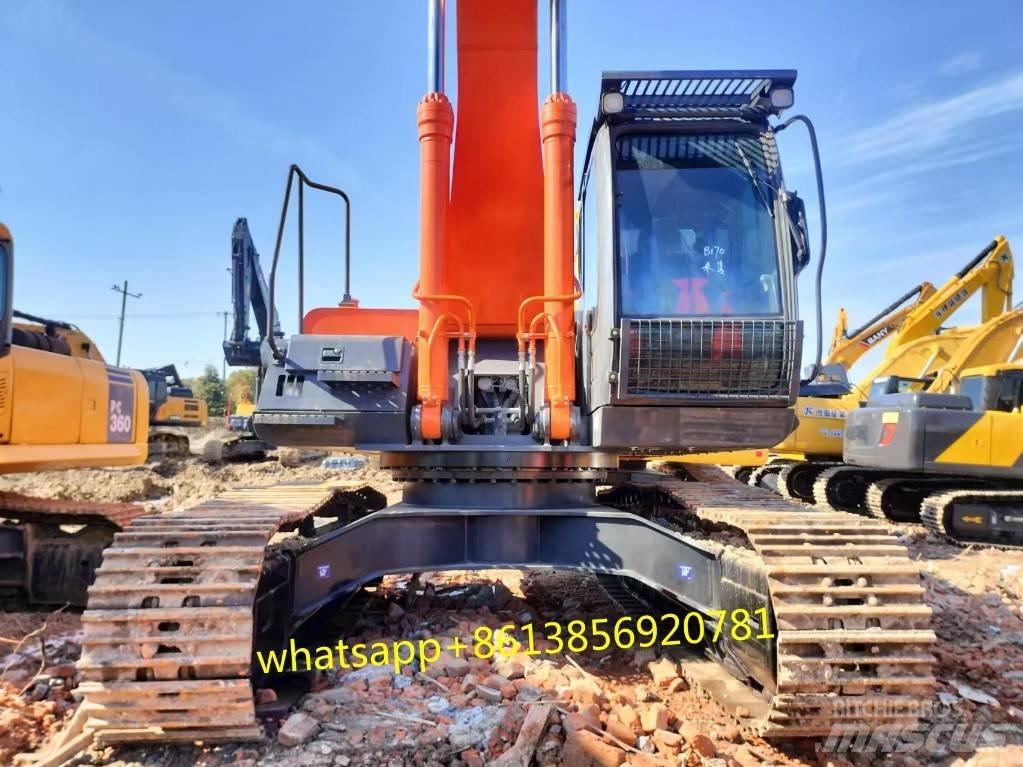 Hitachi ZX 350 Pásové rýpadlá