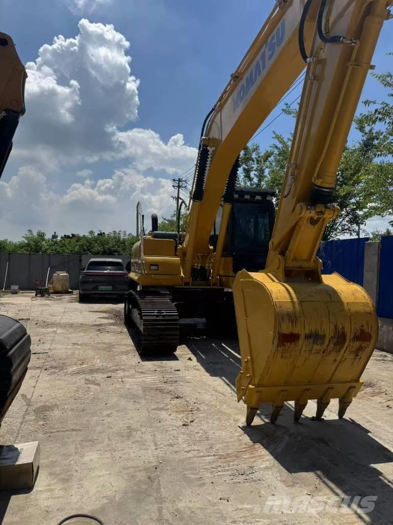 Komatsu PC 200 8N Pásové rýpadlá