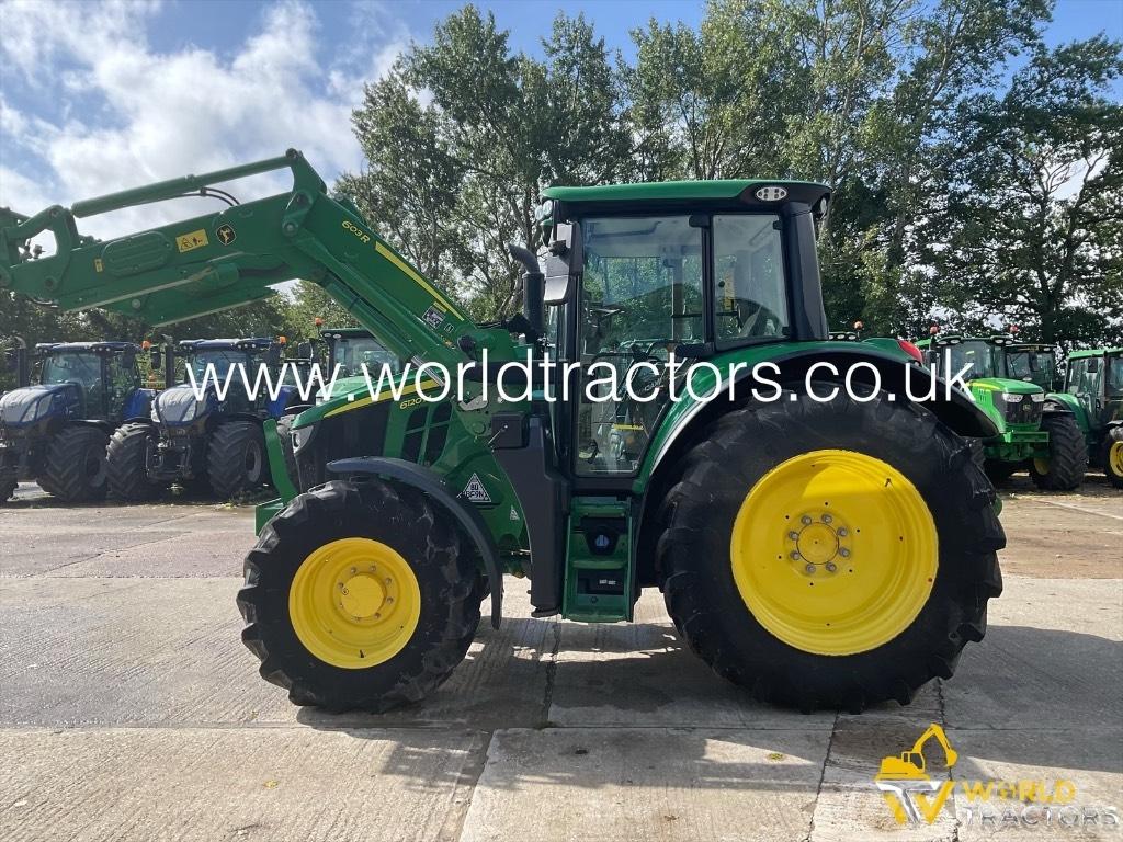 John Deere 6120 M Traktory