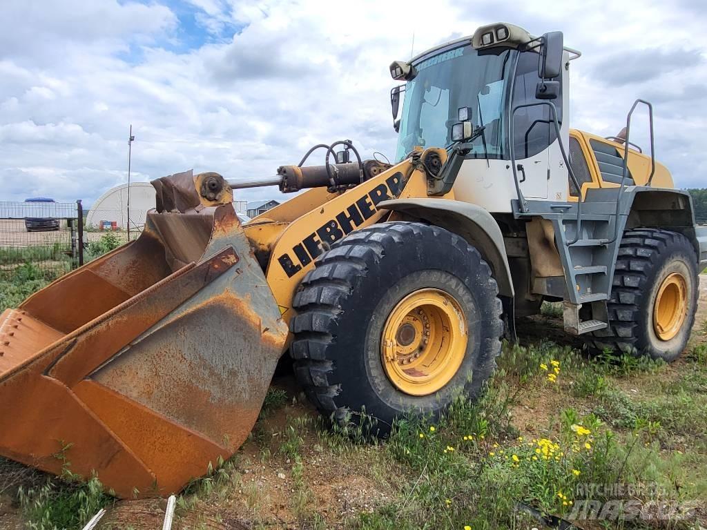Liebherr L 566 Kolesové nakladače