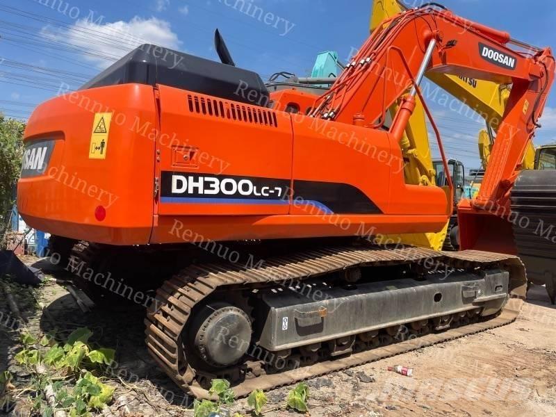 Doosan DH 300 LC-7 Pásové rýpadlá
