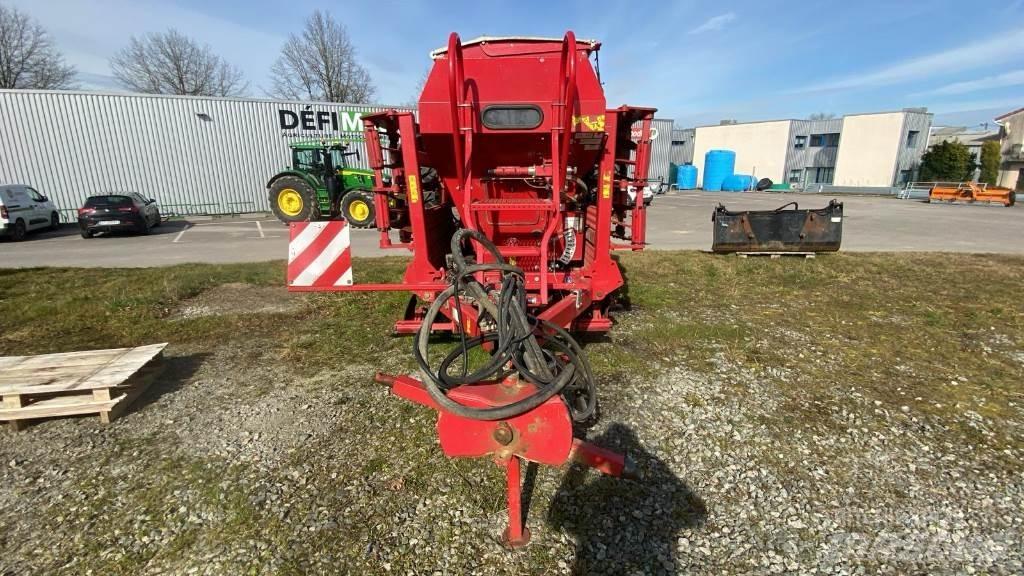 Horsch PRONTO 4 DC Kombinované sejačky