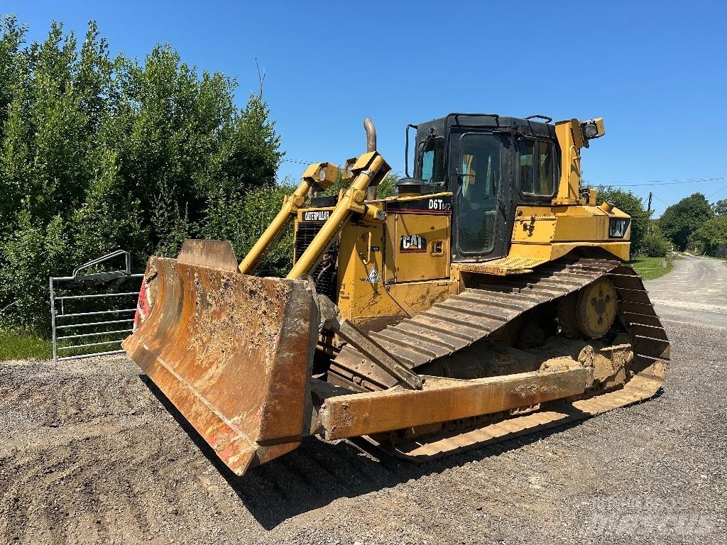 CAT D 6 T LGP Pásové dozéry