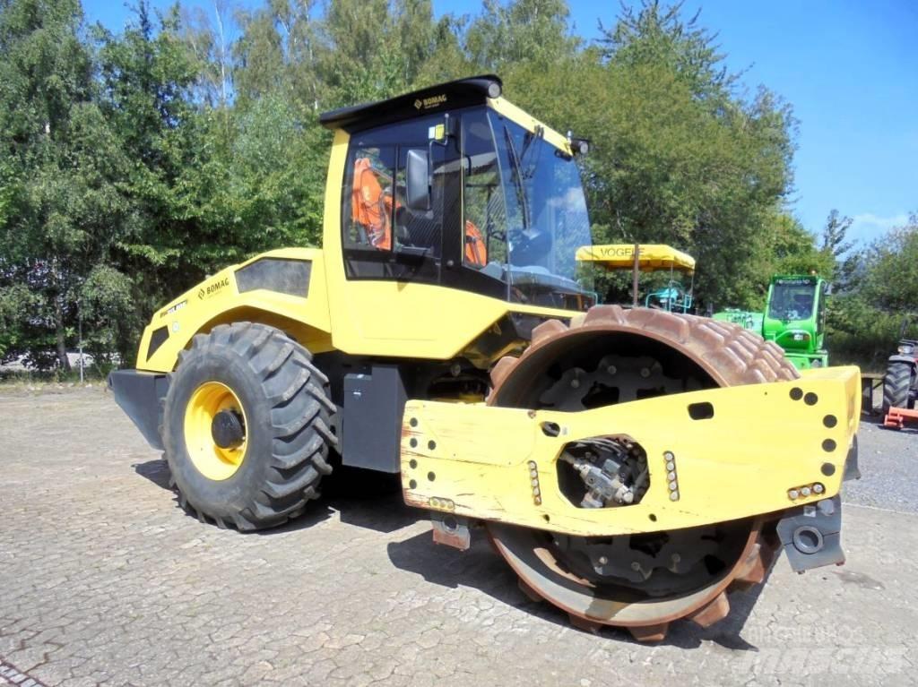 Bomag BW 213 PDH-5 Ťahačové valce