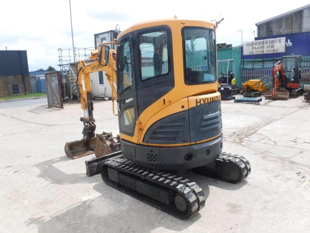 Hyundai Robex 27 Z-9 Mini rýpadlá < 7t