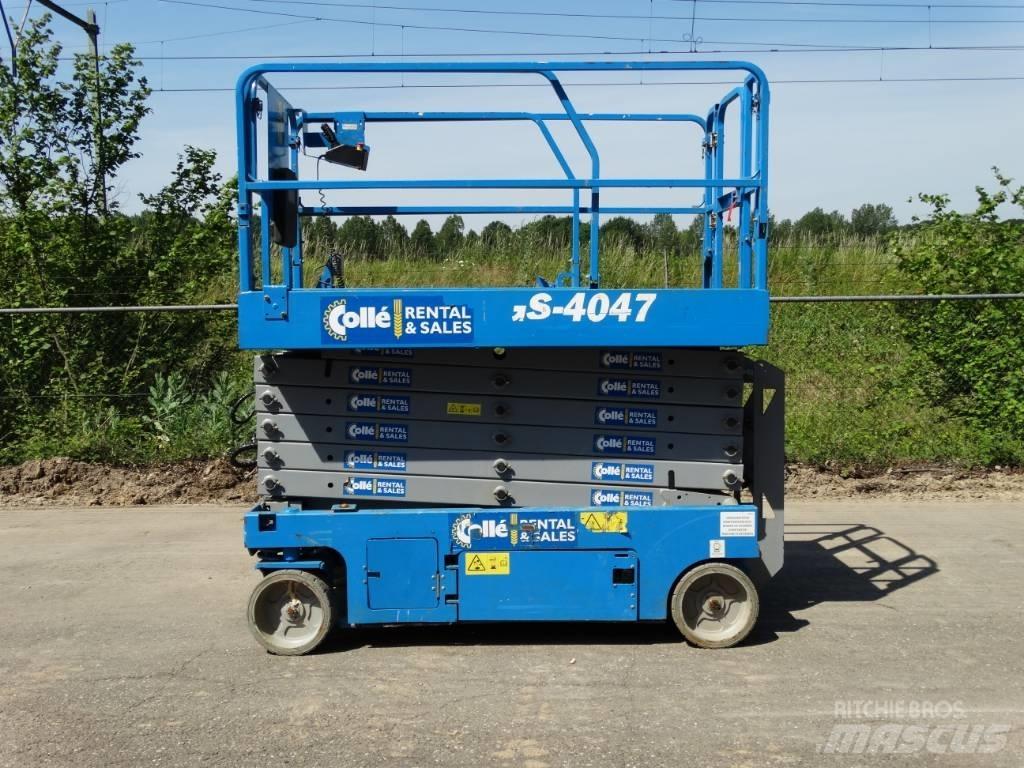 Genie GS 4047 Nožnicové zdvíhacie plošiny