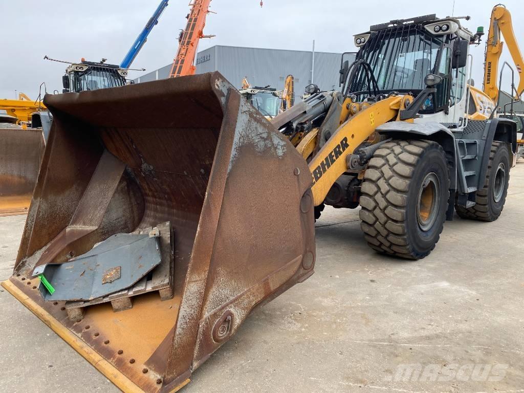 Liebherr L 556 Kolesové nakladače