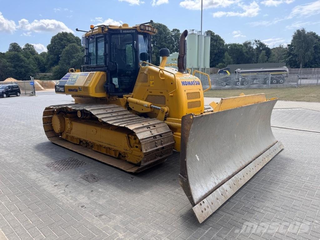Komatsu D 71P Xi Pásové dozéry