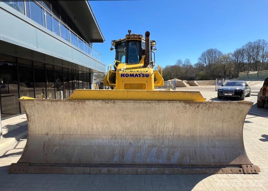 Komatsu D 71P Xi Pásové dozéry