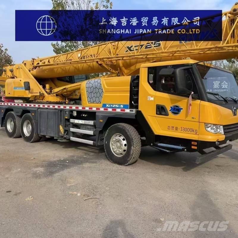 XCMG XCT 25 Univerzálne terénne žeriavy