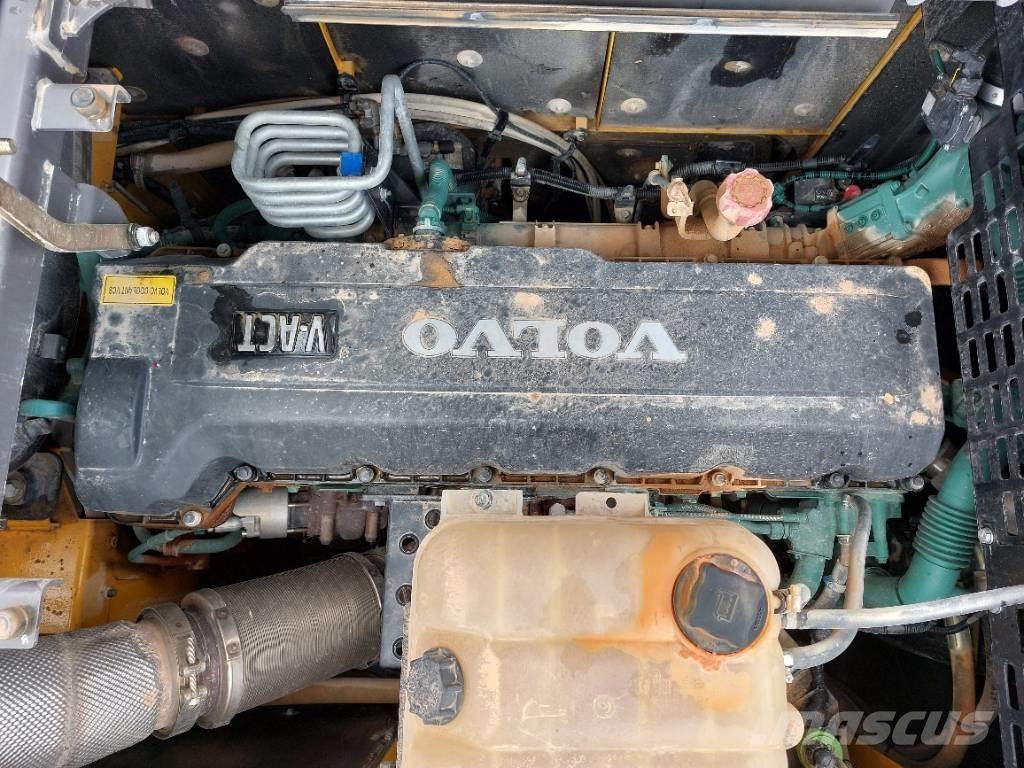 Volvo EC 380 E NL Pásové rýpadlá