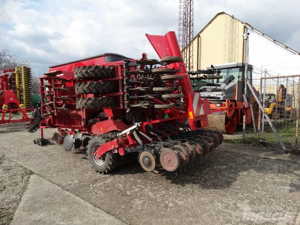 Horsch Pronto 4 DC Kombinované sejačky