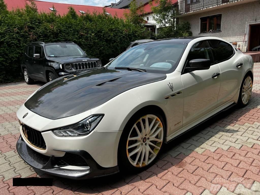 Maserati Ghilbi Automobily