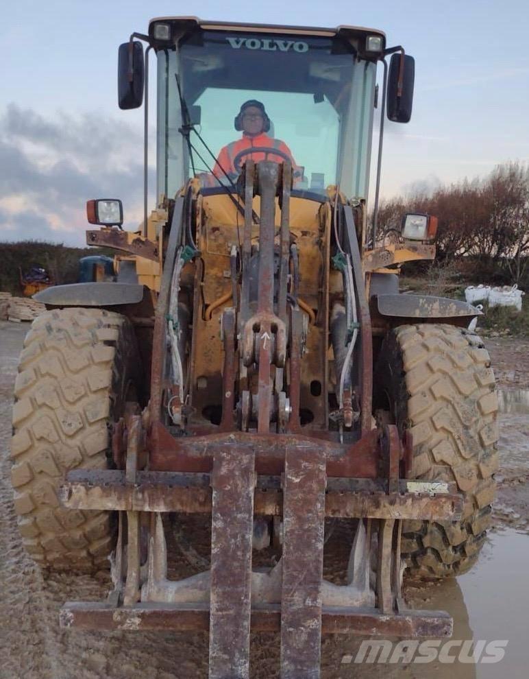 Volvo L 70 F Kolesové nakladače