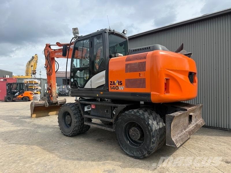 Hitachi ZX 140 W-5 Kolesové rýpadlá