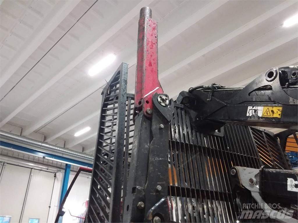 Komatsu 895 Ďalšie komponenty