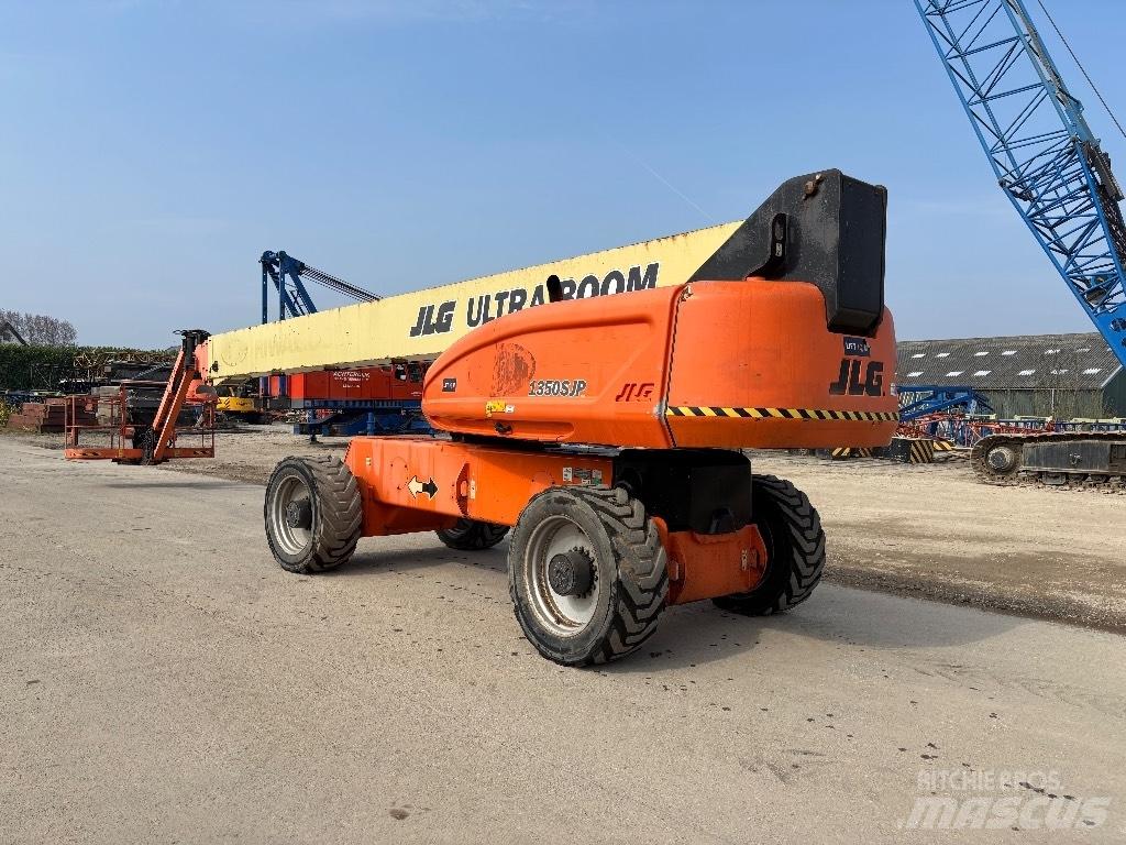 JLG 1350 SJP Teleskopické plošiny