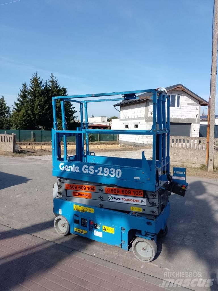Genie GS-1930 Nožnicové zdvíhacie plošiny