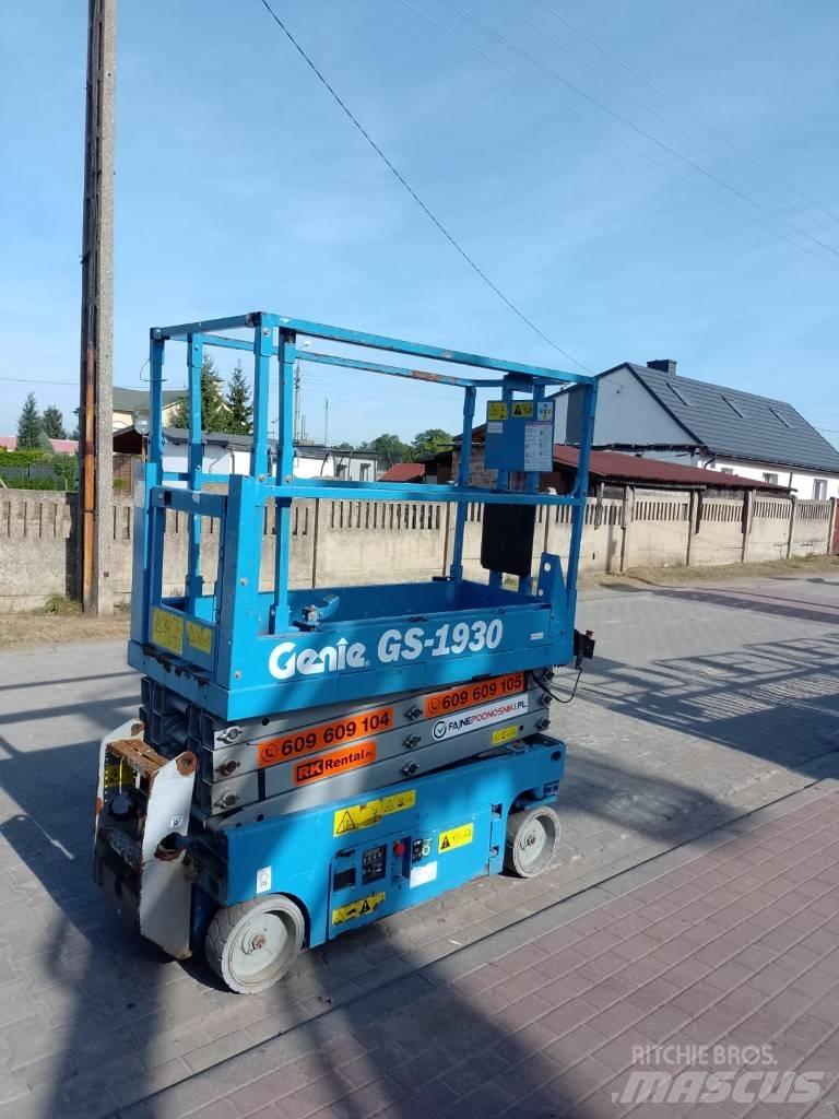 Genie GS-1930 Nožnicové zdvíhacie plošiny