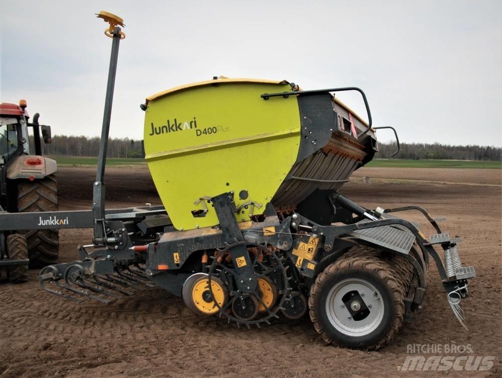 Junkkari D400 Plus Mechanické sejačky