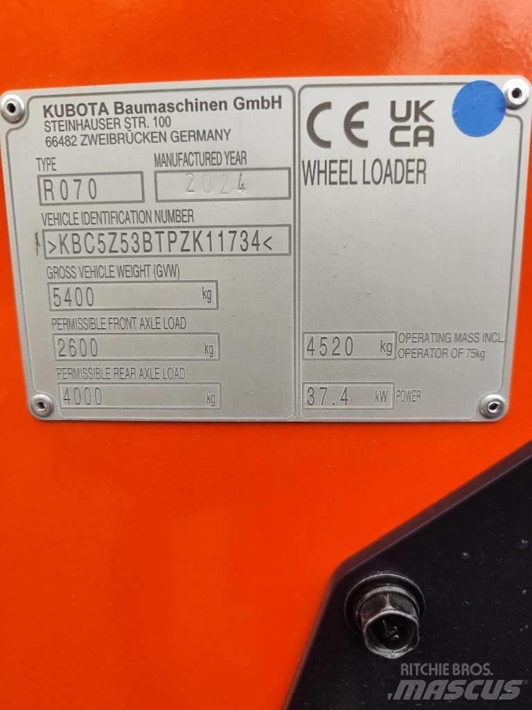 Kubota R 070 Kolesové nakladače