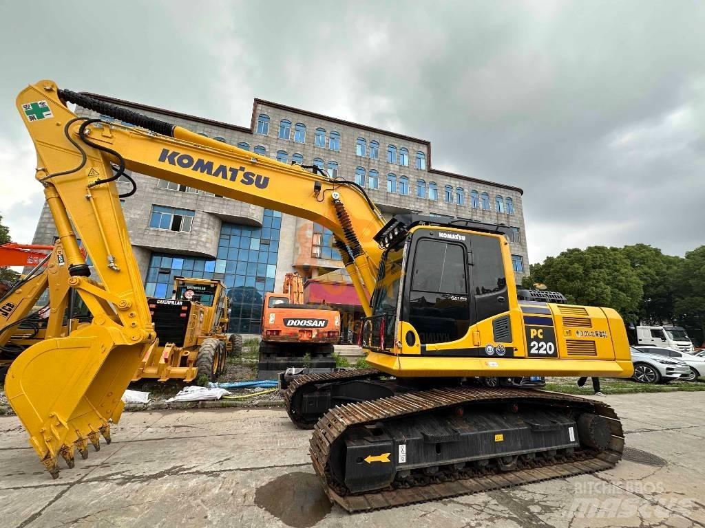 Komatsu PC 220 Pásové rýpadlá