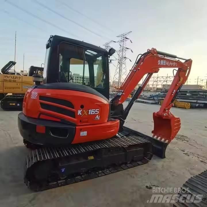 Kubota KX165 Pásové rýpadlá