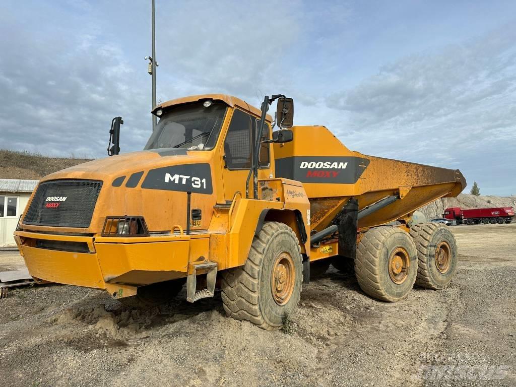 Moxy MT 31 Kĺbové nákladné autá