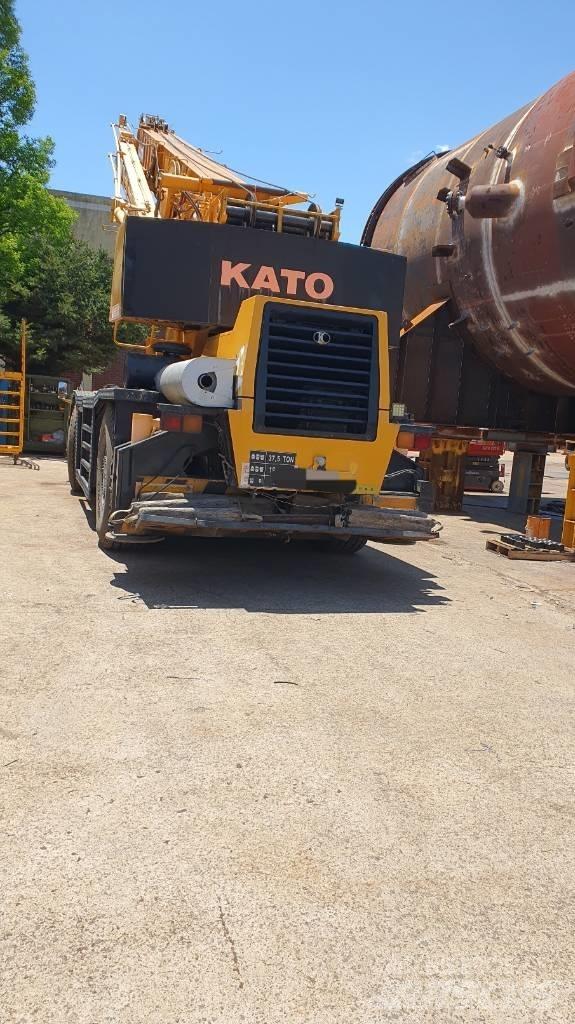 Kato SS 500 Žeriavy pre ťažký terén